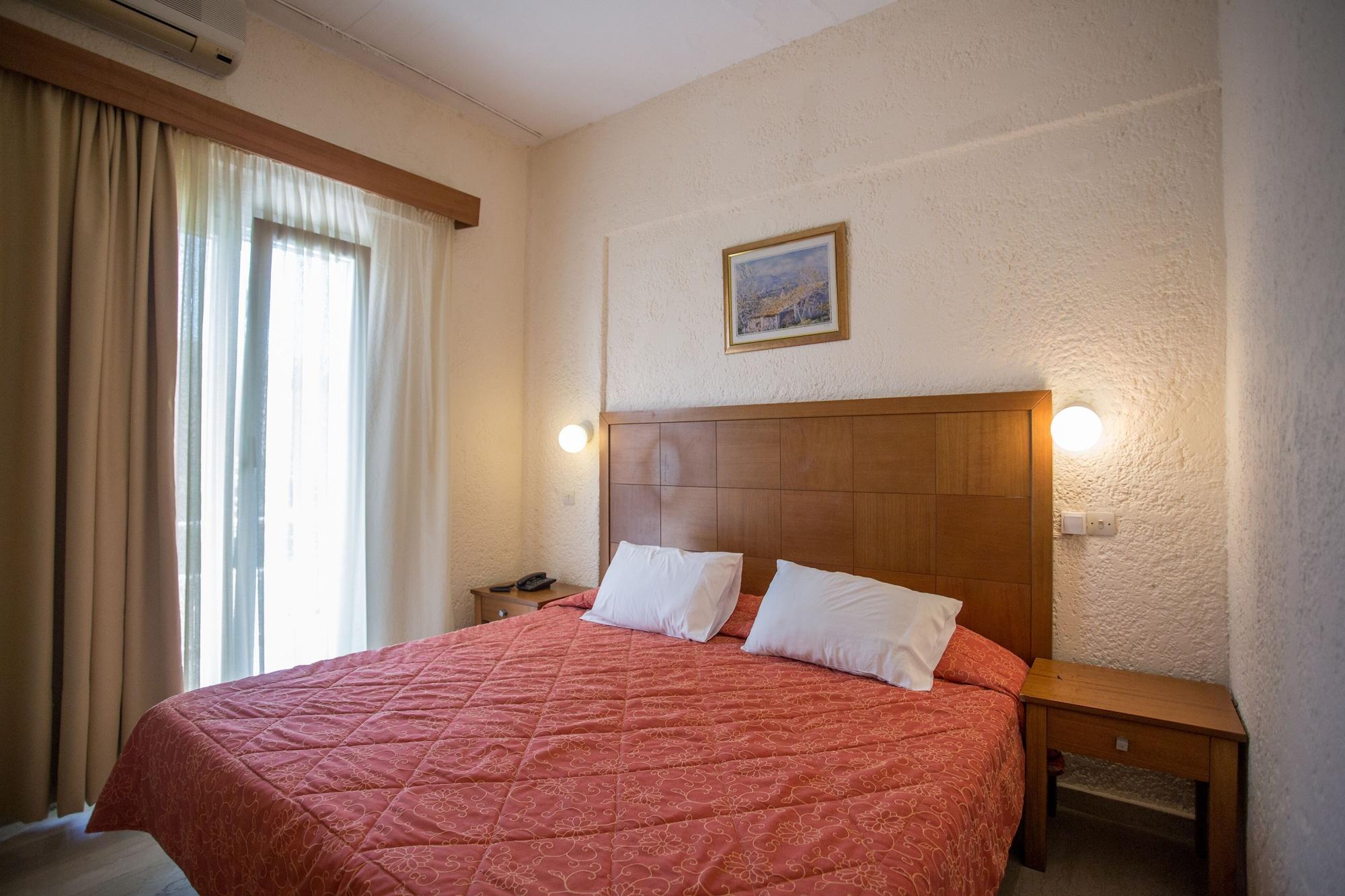 Hotel Popi Star à Gouviá Extérieur photo