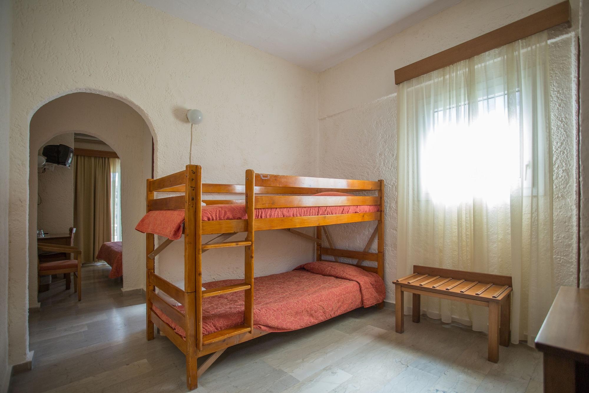 Hotel Popi Star à Gouviá Extérieur photo