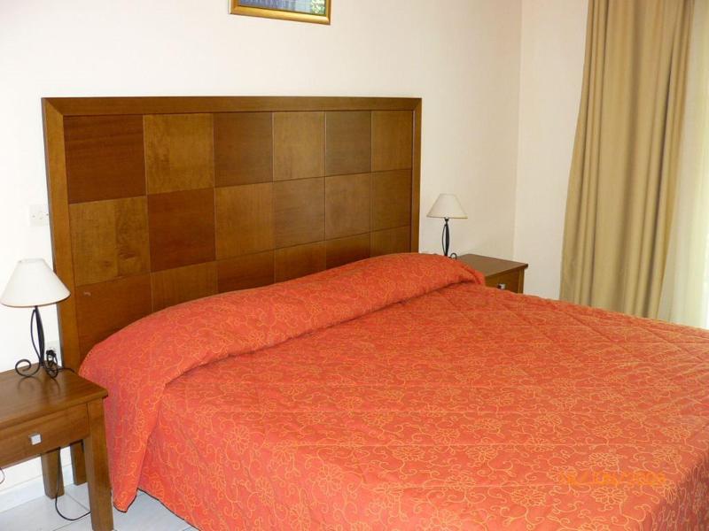 Hotel Popi Star à Gouviá Extérieur photo