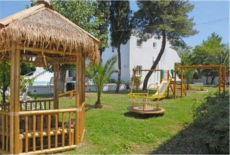Hotel Popi Star à Gouviá Extérieur photo